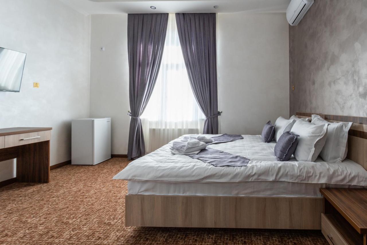 Rayyan Hotel & Spa Taskent Exterior foto