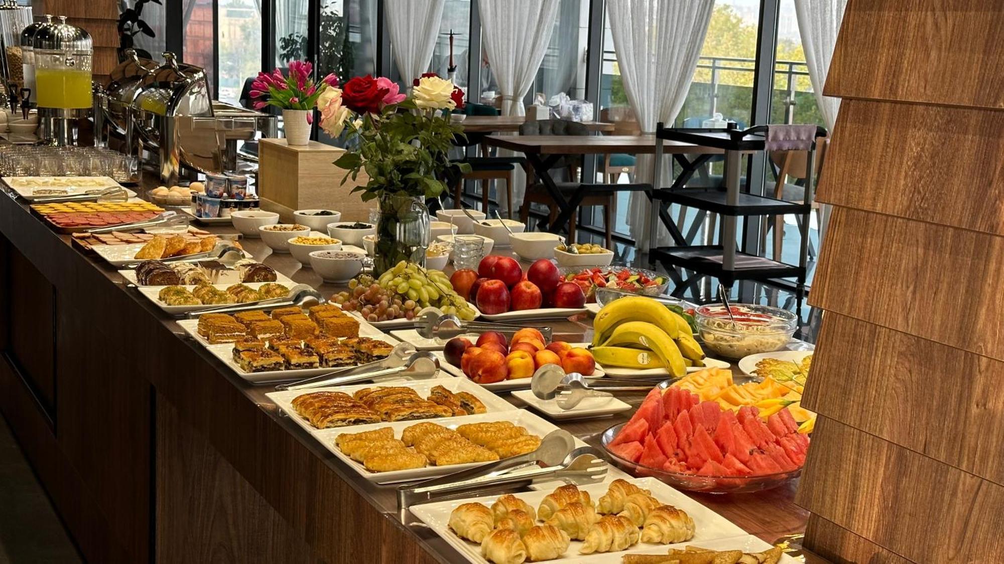 Rayyan Hotel & Spa Taskent Exterior foto